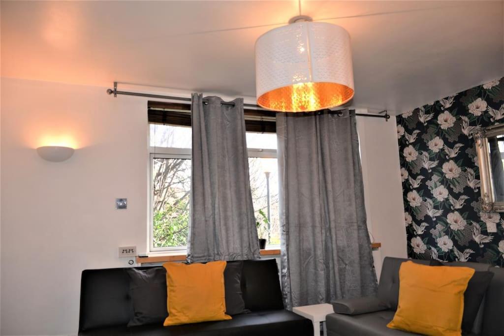 London Zone 2, 2 Bedroom House Exteriör bild