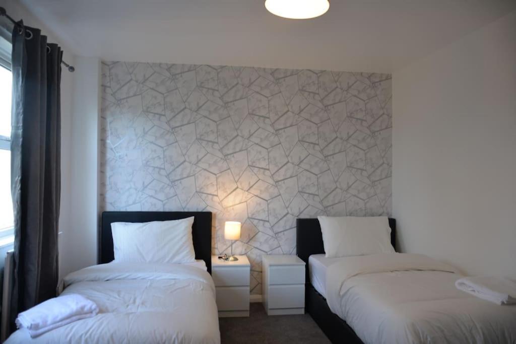 London Zone 2, 2 Bedroom House Exteriör bild