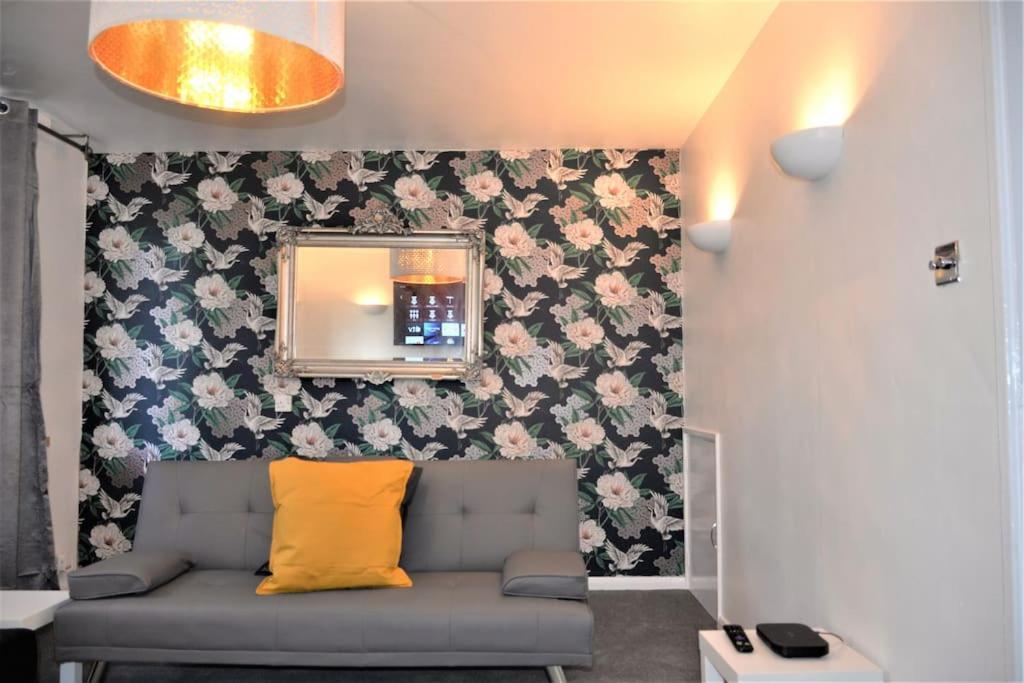 London Zone 2, 2 Bedroom House Exteriör bild
