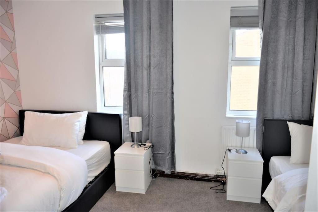 London Zone 2, 2 Bedroom House Exteriör bild