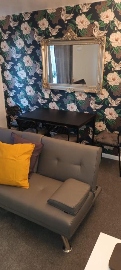London Zone 2, 2 Bedroom House Exteriör bild
